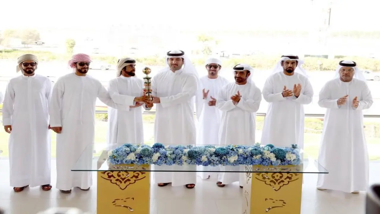 جوائز المليون.. سبأ وملاين تخطفان الأضواء خلال مهرجان ولي عهد دبي للهجن